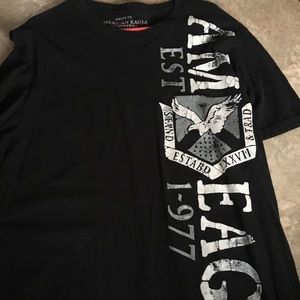 American Eagle Men’s black t-shirt Size XL